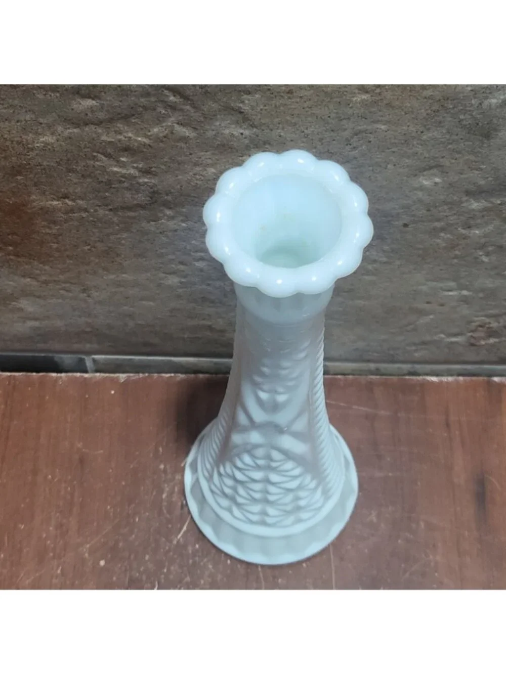 N/A pressed pre white